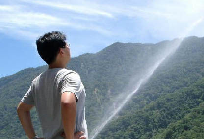 海南在线新闻中心-<em>上厕所</em>小心被<em>偷看</em>[组图]
