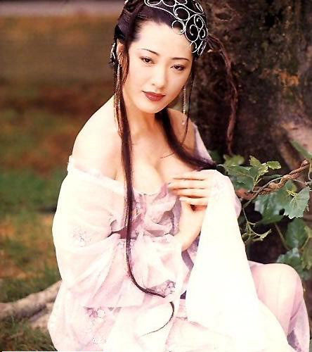 本来号称<em>亚洲</em>第一美胸脯的她