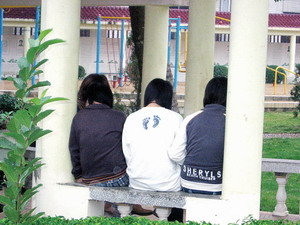 海南在线新闻中心- 他们逼我用<em>身体</em>赚钱 三名少