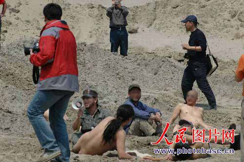 北京艺术爱好者过国际<em>裸体日</em>