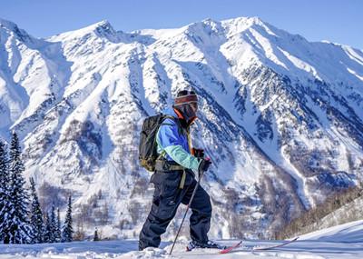 追寻人类滑雪最初梦想