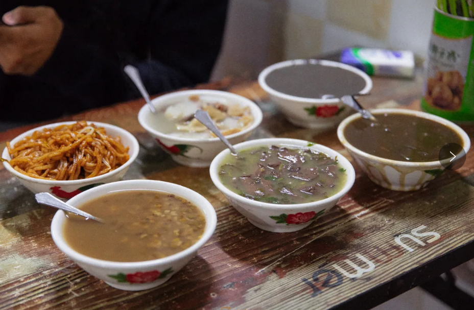 寻找温暖着街坊每个平淡生活的海口老糖水店