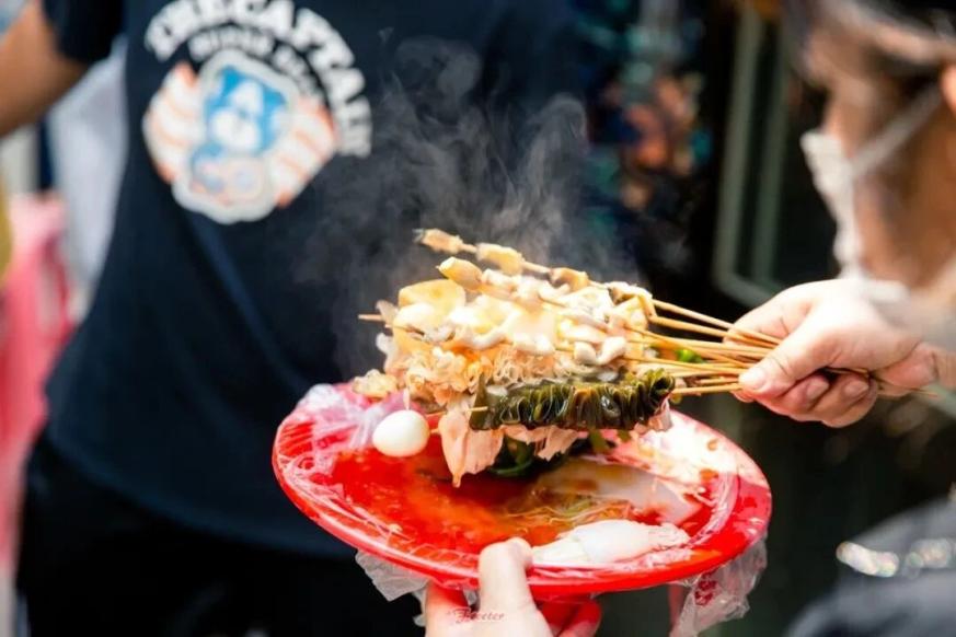 谁的童年没被串串香治愈过？海口串串香地图大全