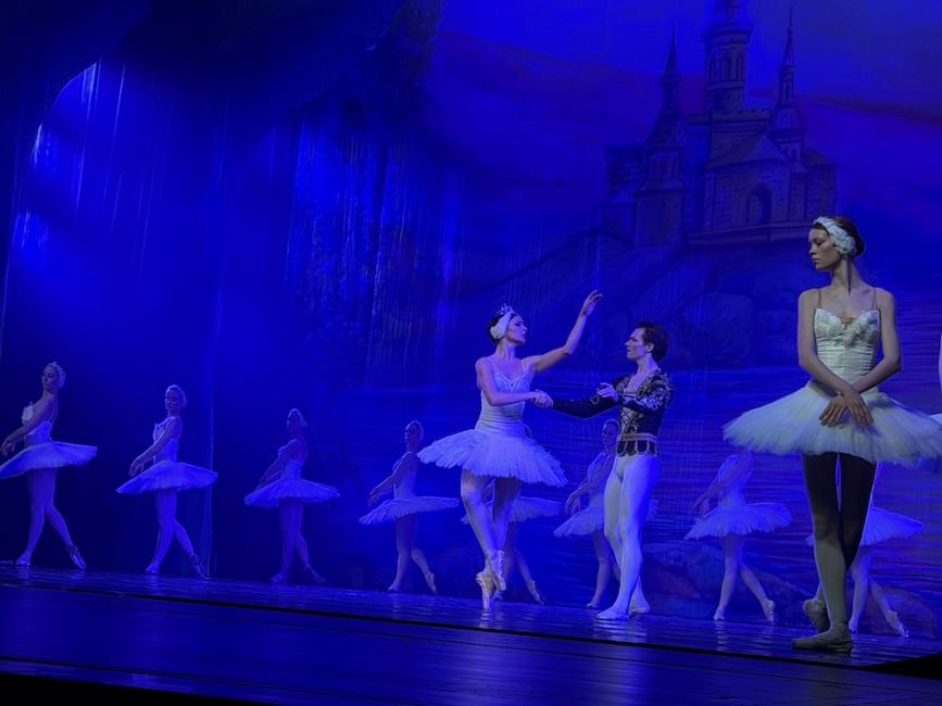 俄罗斯柴可夫斯基芭蕾舞团《天鹅湖》登陆海南 经典芭蕾演绎