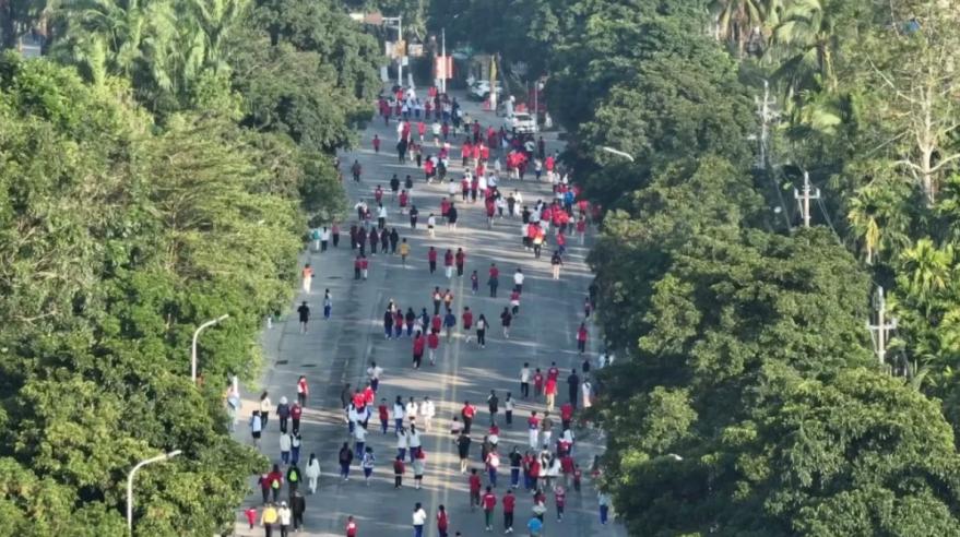 三月三| 保亭站集结完毕！奔赴保亭七仙岭10公里雨林赛道