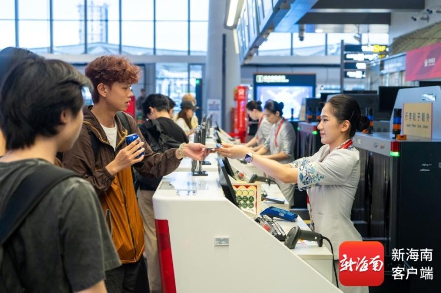 国际航线上新 海南自贸港首条西班牙航线开通