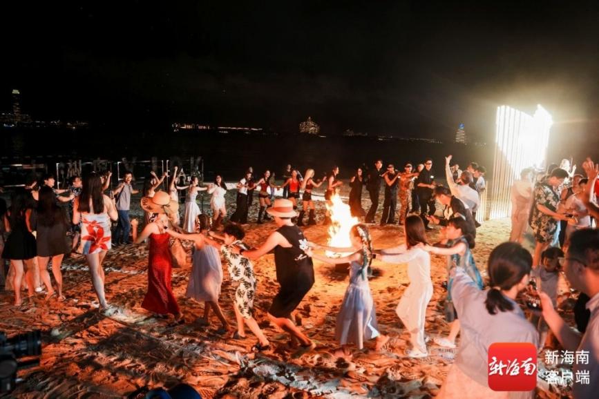 不只看海吃海,三亚这片海“玩出花”