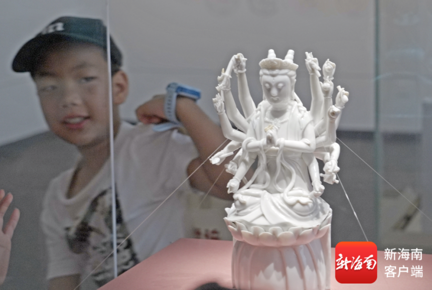 “中国白——德化瓷艺术展”在海南省博物馆启幕205件(套)珍